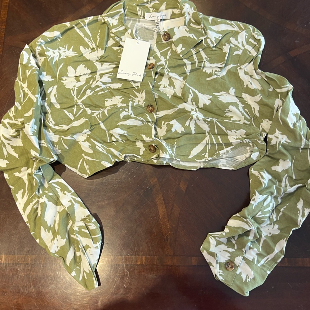 Emory Park Olive and White Patterned Shirt